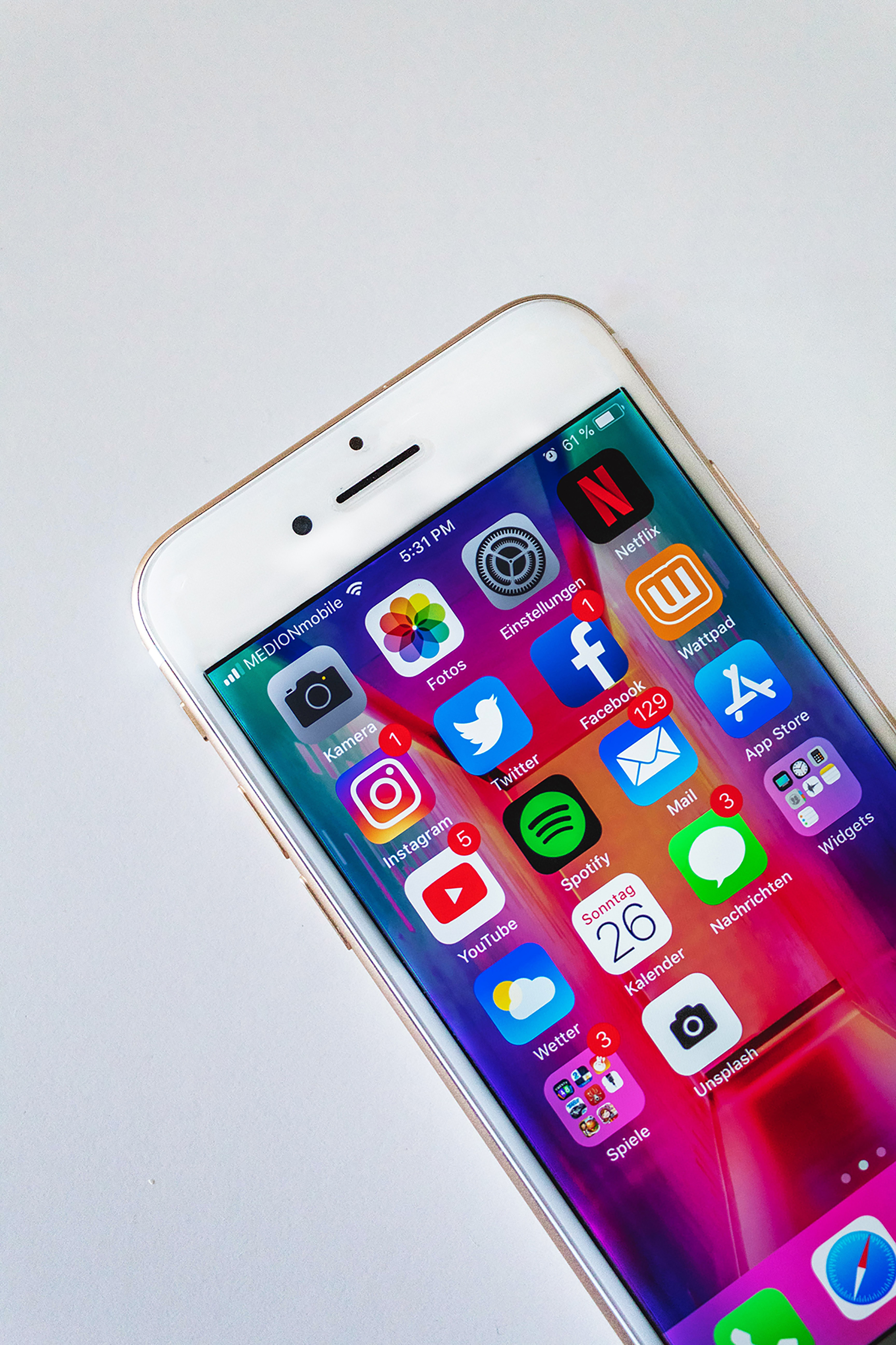 Social Media Apps - Med
